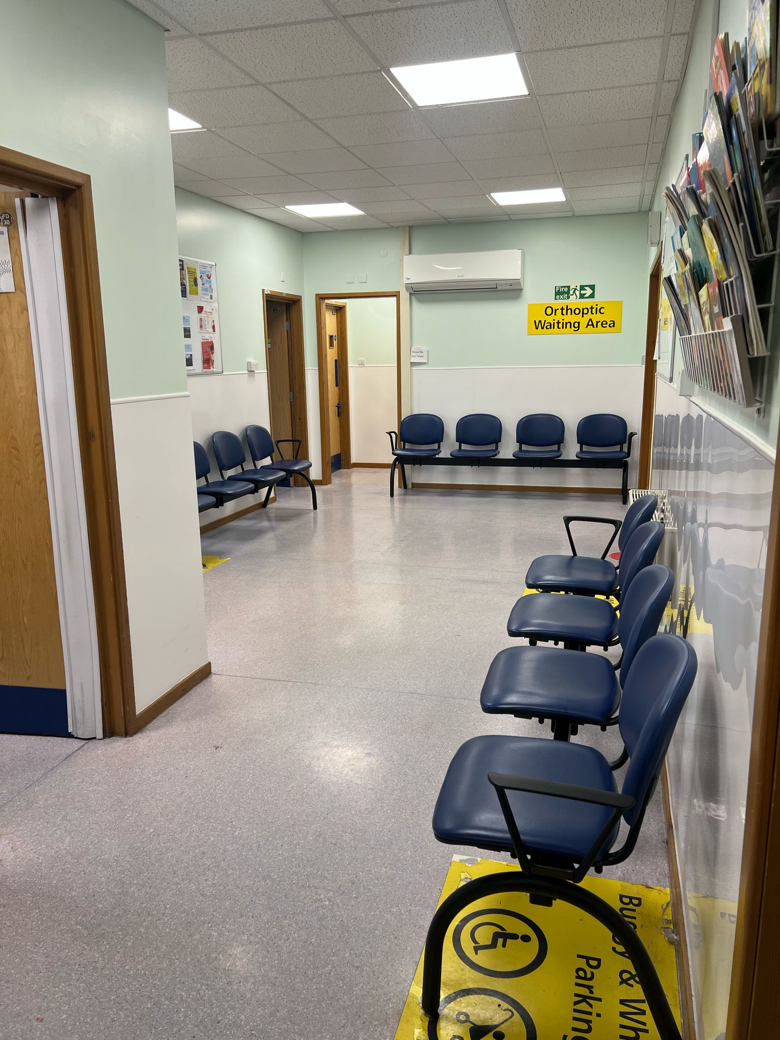 Croydon orthoptic waiting area